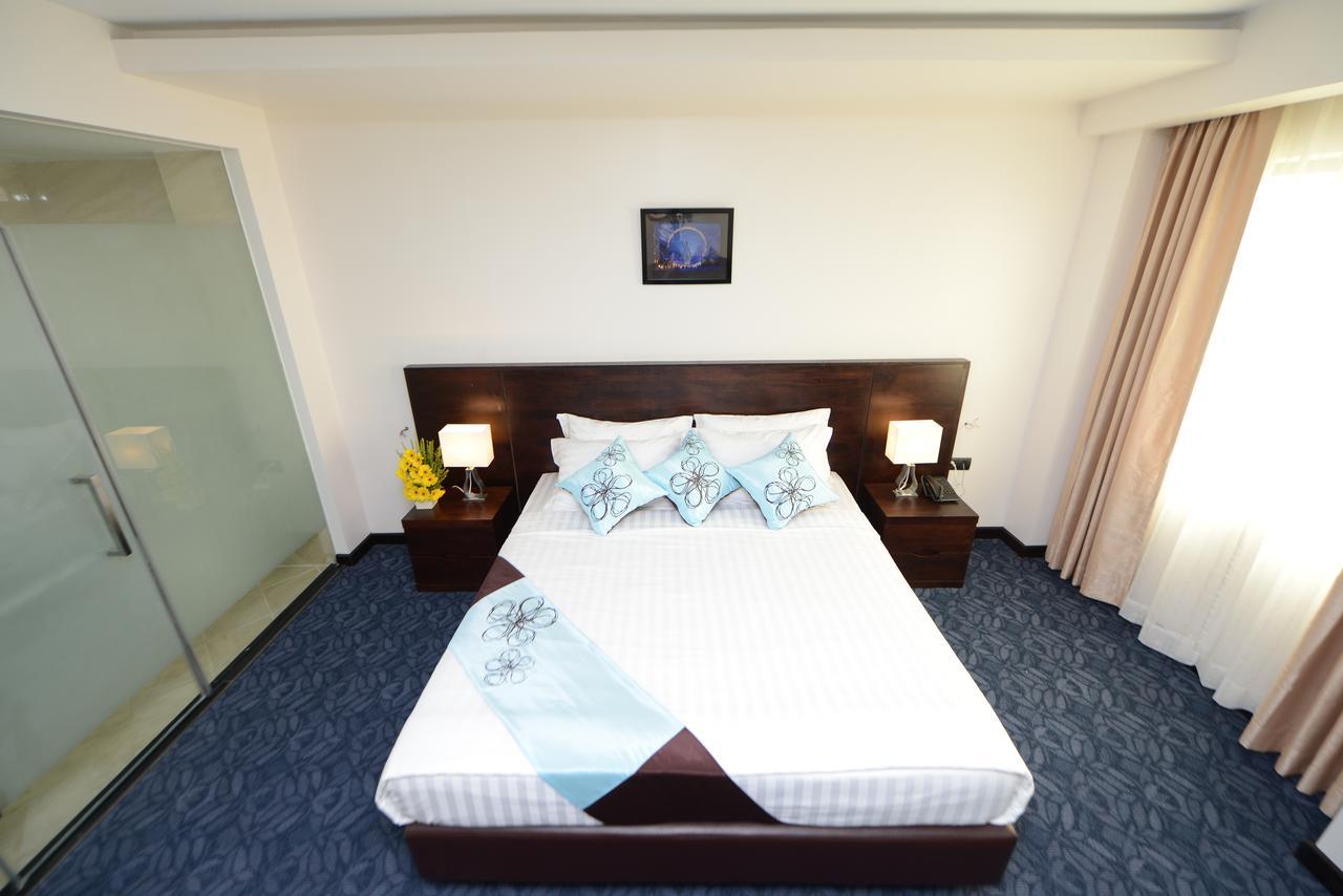 יאנגון Hotel Lexus מראה חיצוני תמונה