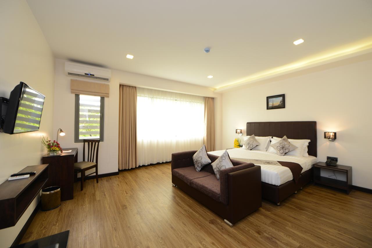 יאנגון Hotel Lexus מראה חיצוני תמונה