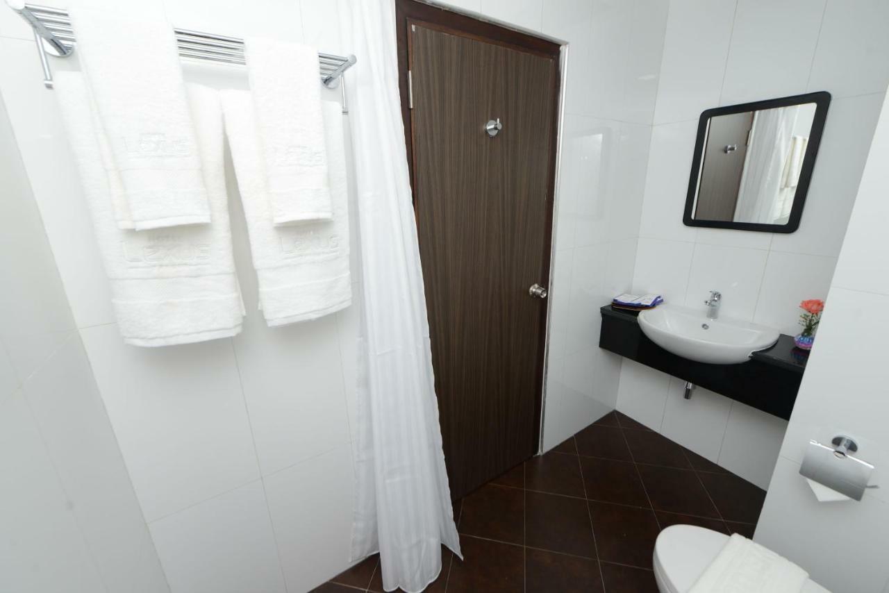 יאנגון Hotel Lexus מראה חיצוני תמונה